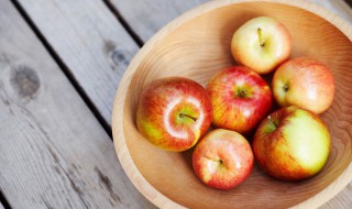 苹果要煮多久才能吃 煮苹果多长时间最好