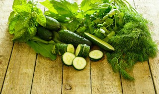 冻青菜要煮多久才能吃 冻青菜要煮多长时间才能吃