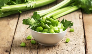 美芹需要煮多久 煮美芹需要几分钟
