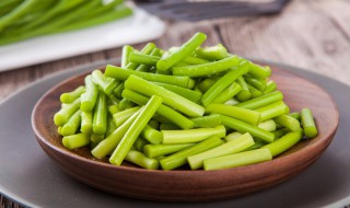 怎么腌蒜薹永久保存不发霉 5步腌好吃的蒜薹