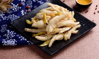 鸡爪需要煮多久再泡水才能吃 泡鸡爪要煮多久才熟