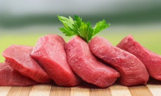 夏天猪肉怎么做好吃 嫩滑爽口消暑苦瓜炒猪肉做法