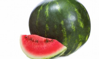 未切西瓜可以放冰箱吗 未切西瓜可以放冰箱吗