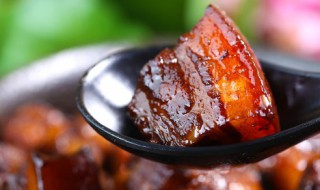 红烧肉小火炖多久 红烧肉小火炖多长时间才行呢