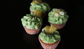 生日蛋糕没放冰箱放第二天可以吃吗 蛋糕不放冰箱第二天可以吃吗