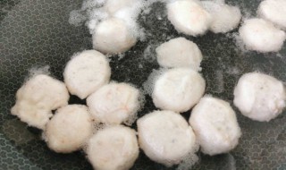 丸子煮多久能吃 丸子煮几分钟能吃呢