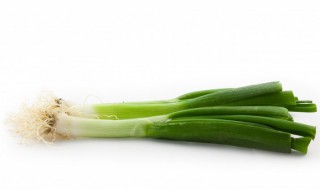 大葱能生吃吗 大葱是否可以生吃呢
