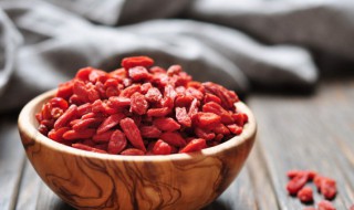 女人每天吃枸杞有什么好处 女人天天吃枸杞有哪些好处