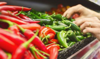 辣椒能生吃吗 辣椒可不可以生吃呢