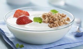 酸奶可以晚上喝吗 能不能晚上喝酸奶