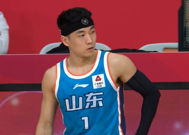 丁伟激活山东真假美猴王！真高诗岩8投1中，假高诗岩末节10分