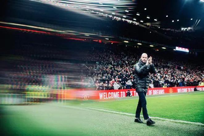 滕哈格：对球队的表现感到开心，但有一点不满