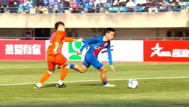 足协杯半决赛 上海申花不敌山东泰山