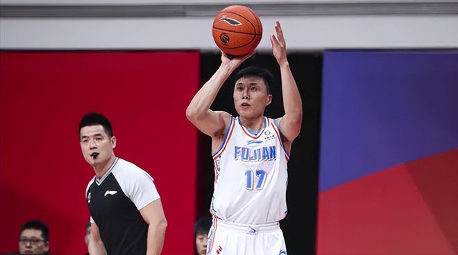 吉林逆转福建！琼斯+李安制霸末节，亚当斯+3将80分，朱导引崩盘