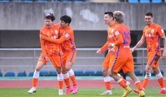 足协杯决赛对阵出炉：泰山队连续5年晋级，浙江点球淘汰海港