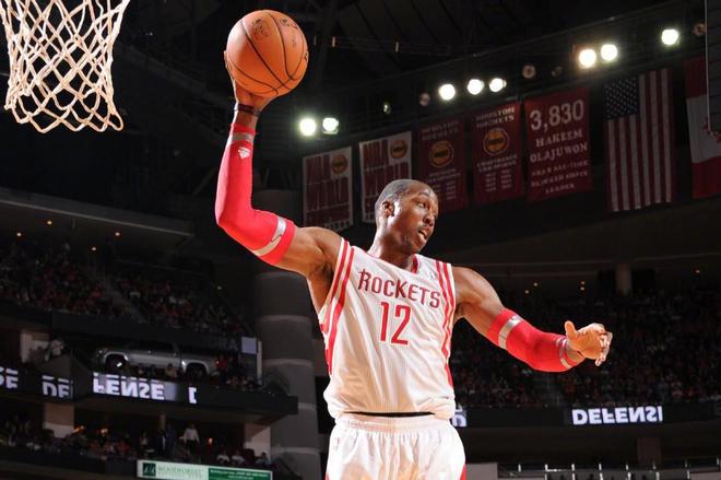 2进全明星，力压巅峰魔兽进双一阵+DPOY，却在30岁被小球时代淘汰