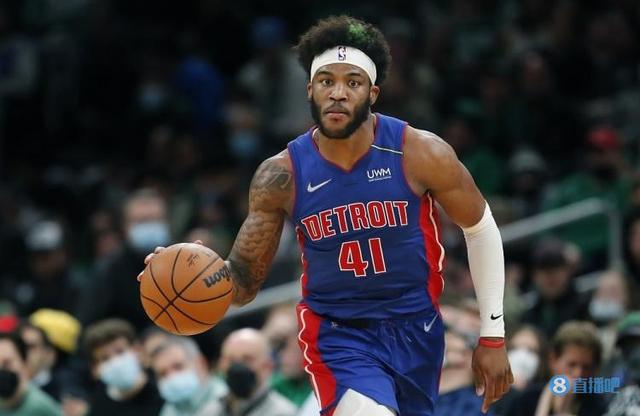 手感回暖！萨迪克-贝16中10 三分6中4砍下全场最高的31分