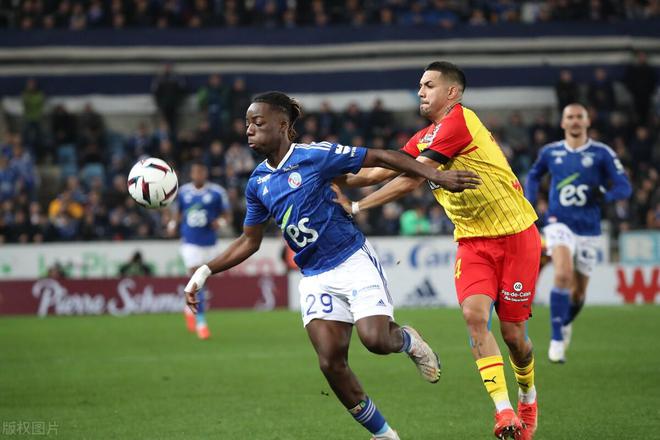 2-2大冷门，法甲第2受挫，遭倒数第2逼平，大巴黎笑了