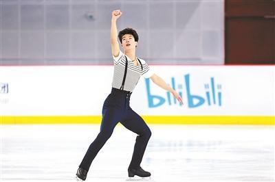 陈昱东首夺 男子单人滑冠军
