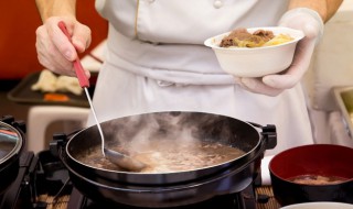 煮面汤调料什么时候放 煮面什么时候汤料最好