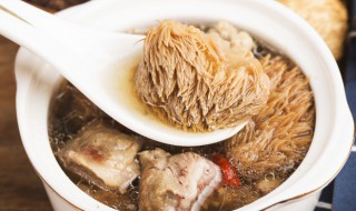 给产妇煮排骨汤放什么调料 孕妇坐月子时吃的排骨汤能放哪些调料