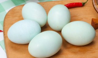 煎鸭蛋怎么做好吃 焦香入味红烧煎鸭蛋家常做法