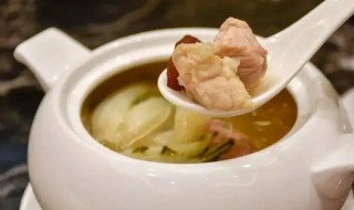 原盅椰子鸡汤的做法 原盅椰子鸡汤的做法介绍