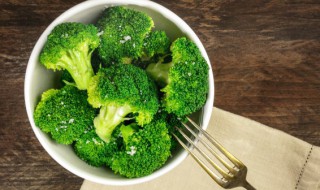 西兰花怎么清炒 清炒西兰花怎么做