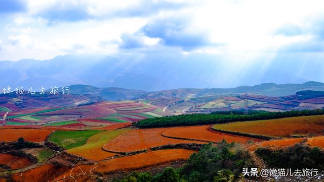 这个时候比较适合去哪旅游（想去那些景美玩着还不累的地方）