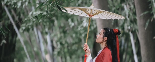 如何拍下雨天照片 怎么拍下雨天照片