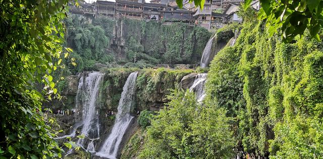 自驾游芙蓉镇旅游攻略图（美不胜收--第一站芙蓉镇）