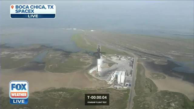 人类史上最强火箭 SpaceX 星舰因发动机熄火而爆炸解体，30 亿美元虽败犹要战