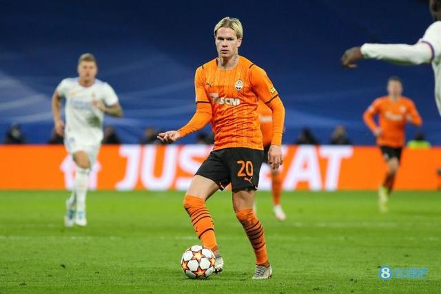 宣不宣啊称有新闻告知球迷，矿工官推最新发文：穆德里克