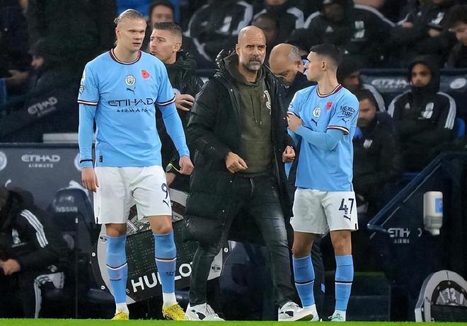 当拉什福德策动逆转的时候，瓜迪奥拉为什么不信任哈兰德