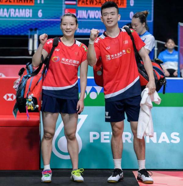 2-0！郑思维黄雅琼笑傲中日对决，横扫日本王牌混双，夺新年首冠