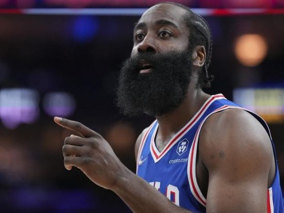 哈登连轰16分，奈何身边有大坑！里弗斯恩比德连着卧底，差点翻车