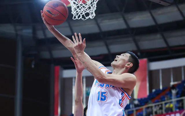 3连败！领先17分都能输！不用解释了，北京队内讧无疑了！