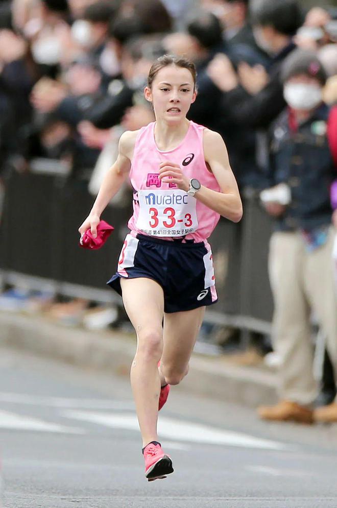 3公里超17人的次元少女：10岁开始跑步，去年贫血，今年区间王者