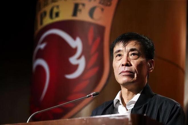 本赛季已经落幕，中国足球辞旧迎新之前，还有三件大事悬而未决