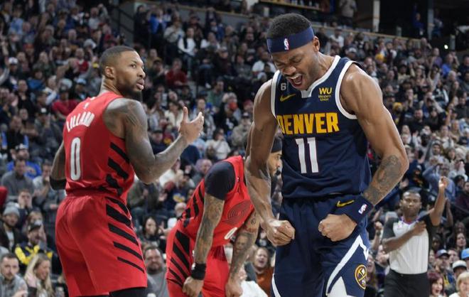 40分+44分！队友输了你没输，20投12中+14罚全中，对手有人开挂了