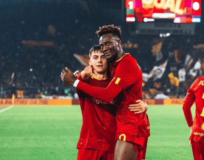 又一个悲剧的梅西接班人在穆里尼奥手中，迪巴拉就是块宝石