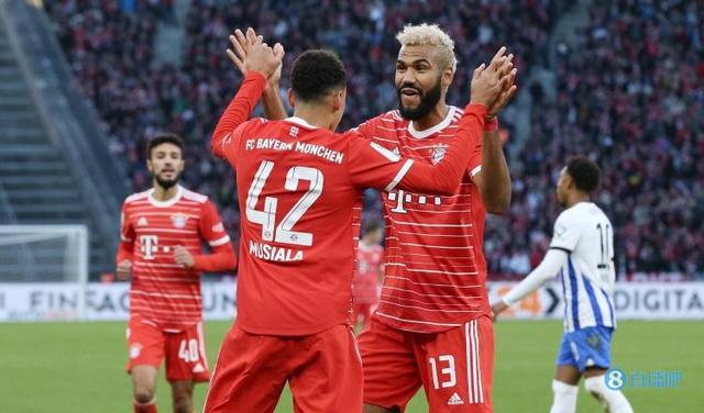 本赛季拜仁各项赛事已打进82球，是欧洲五大联赛进球最多的球队