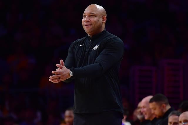 哈姆谈逆转：这对球队的势头、心态以及团结有很大帮助