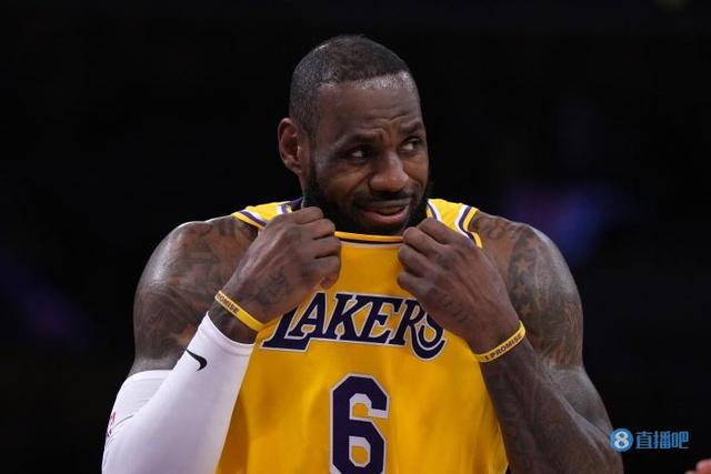 38岁生日夜以来詹姆斯场均出战37.8分钟 同期排名联盟第七！