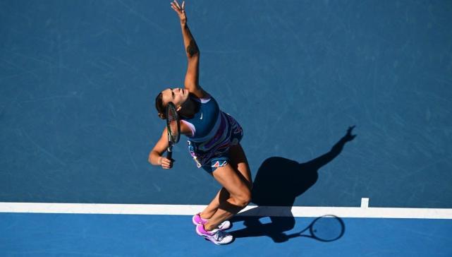 八战全胜一盘未失!萨巴伦卡横扫12号种子,生涯首进澳网八强