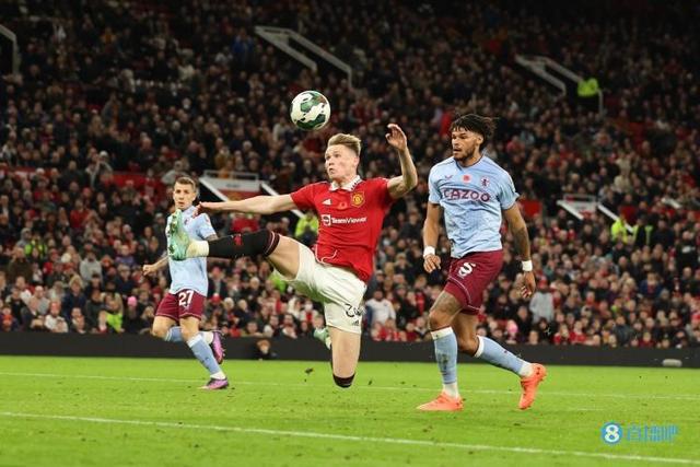 TA：纽卡持续关注麦克托米奈，但曼联这个冬窗不会放走他