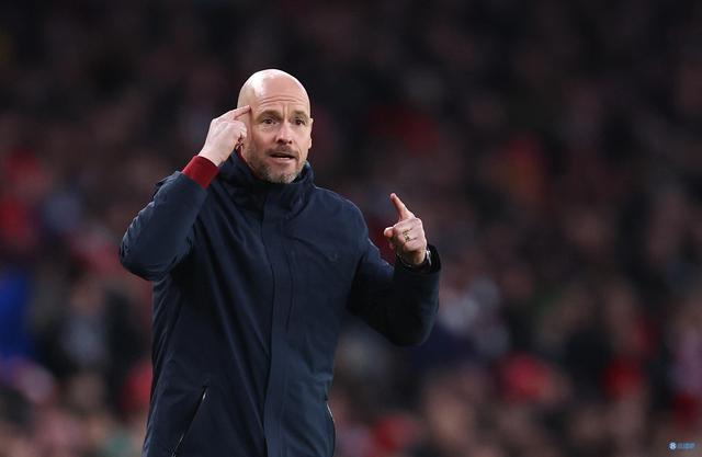 滕哈赫：失误导致丢球令我生气，但我们不能放弃