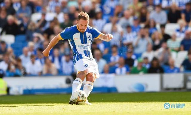 麦卡利斯特再谈未来:布莱顿场上场下都让我变更好,不急着离开