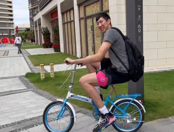 4消息!周琦合作青训,郭凯伦离队,新疆大外不变,辽宁集结动态