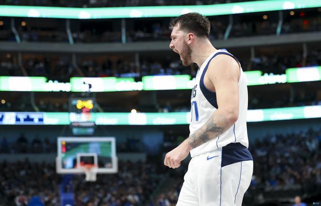 幸好无碍！基德：东契奇将会出战今天对阵活塞的比赛！